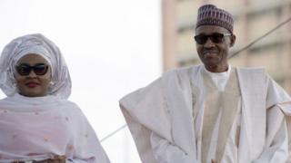 Rais wa Nigeria Muhammadu Buhari na mkewe Aisha