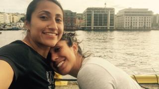 Bianca Sierra y Stephany Mayor