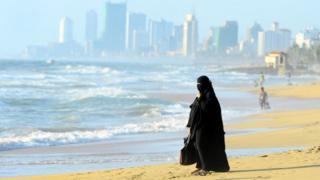 Sri Lanka'da peçe yasağı getirildi