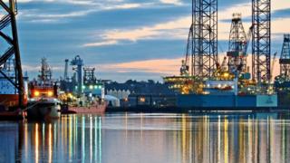 Dundee docks