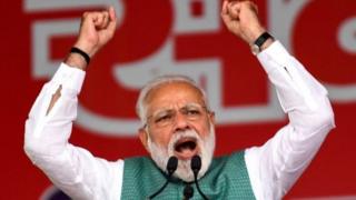 Ra'isal wsaaraha Indiya Narendra Modi