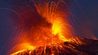 Vulcão em erupção