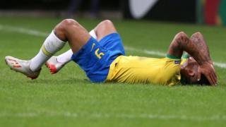Gabriel Jesús se lamenta