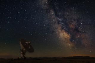 راه شیری در نیو مکزیکوMilky Way at New Mexico