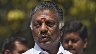 பன்னீர்செல்வம்
