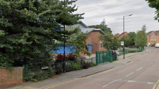 Slough's 'violent incidents' prompt extra police resources - BBC News