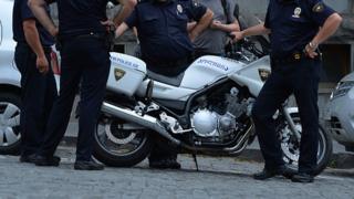 Polis