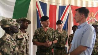 Ndị agha Naịjirịa na Jeremy Hunt