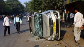 Dalit protesters vandalized vehicles at Vikroli LBS and demand arrested of Sambhaji Bhide and Milind Ekbote, on January 4, 2018 in Mumbai,