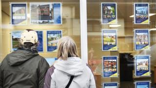 Stamp duty What is it and how much do I pay?  BBC News