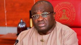 Okezie Ikpeazu were oche ọchịchị Abia Steeti n'afọ 2015