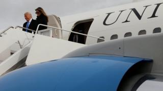 Trump y Melania en la Base de la Fuerza Aérea Andrews.