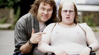 David Walliams como Lou y Matt Lucas como Andy en Little Britain