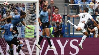 France dey go Semi-Finals afta dem beat Uruguay 2- 0