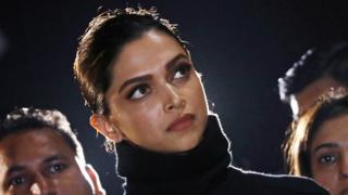 दीपिका पादुकोण