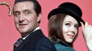 Patrick Macnee and Diana Rigg in The Avengers