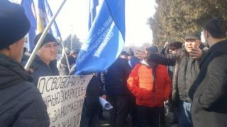 Кыргызстан боюнча жергиликтүү соттордо 401 судья эмгектенет, ага Жогорку соттун 35 судьясын кошкондо 436 судья өлкө боюнча иштейт