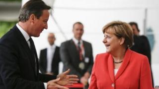 Cameron a Merkel