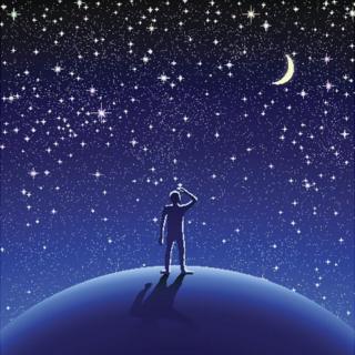 Hombre viendo cielo estrellado