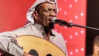 أغنية سياسية تقف برنامجا في الكويت