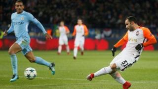 Shakhtar Donetsk lokacin da ta zura kwallo a ragar Manchester City