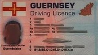 Download available for Guernsey driving licence form - BBC News