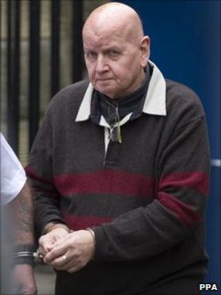 Perth Paedophile Banned From Using Web For 25 Years Bbc News