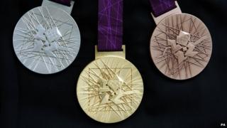 Claims of 2012 boxing medals corruption - CBBC Newsround