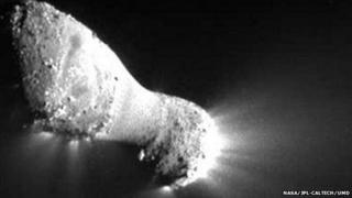 Hartley 2 comet