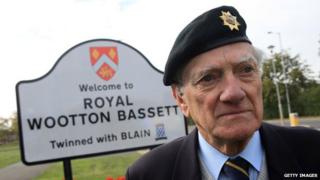 Royal Wootton Bassett sign