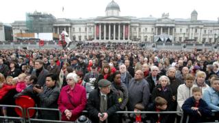 Crowds at Trafalgar Square observing 2-minute silence
