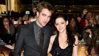 UK premiere of The Twilight Saga: Breaking Dawn - Part 1 - Robert Pattinson and Kristen Stewart