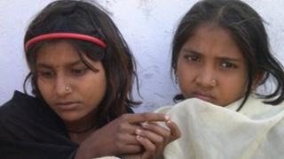 India's exploited child cotton workers - BBC News