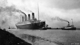 Titanic setting sail