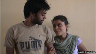 A hideaway for India's rebel couples - BBC News