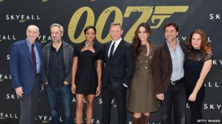 Bond cast