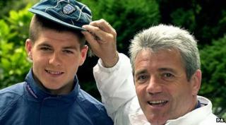 Steven Gerrard is given his first England cap by Kevin Keegan