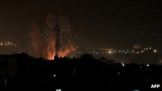 Israel-Gaza Crisis: Push For Ceasefire Amid Fresh Attacks - BBC News