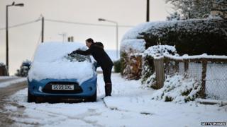 Snow shuts schools across southern England and Scotland