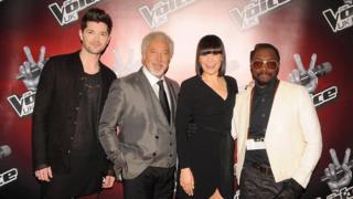 The Voice judges will sing together in Saturday final - CBBC Newsround