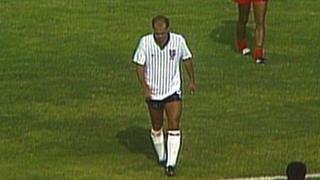 Ray Wilkins is sent off against Morocco