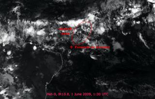 MH370 Malaysia plane: How maths helped find an earlier crash - BBC News