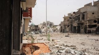 Syria Conflict: Defiance Inside Damascus Rebel Suburb - BBC News