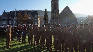 Remembrance Sunday: Nation Falls Silent As Queen Leads Commemorations ...