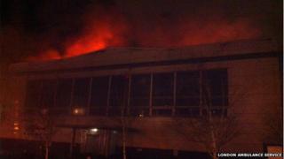 Fire breaks out at Park Royal industrial unit - BBC News