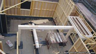 Broadhempston's affordable 'eco-homes' self-build starts - BBC News