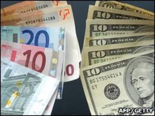 Euro and dollar notes