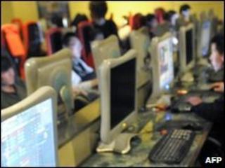 Internet cafe (generic)