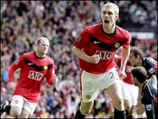 Manchester United's Darren Fletcher