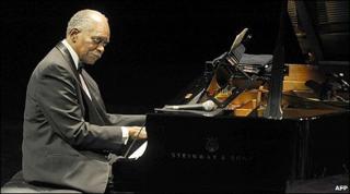 Hank Jones
